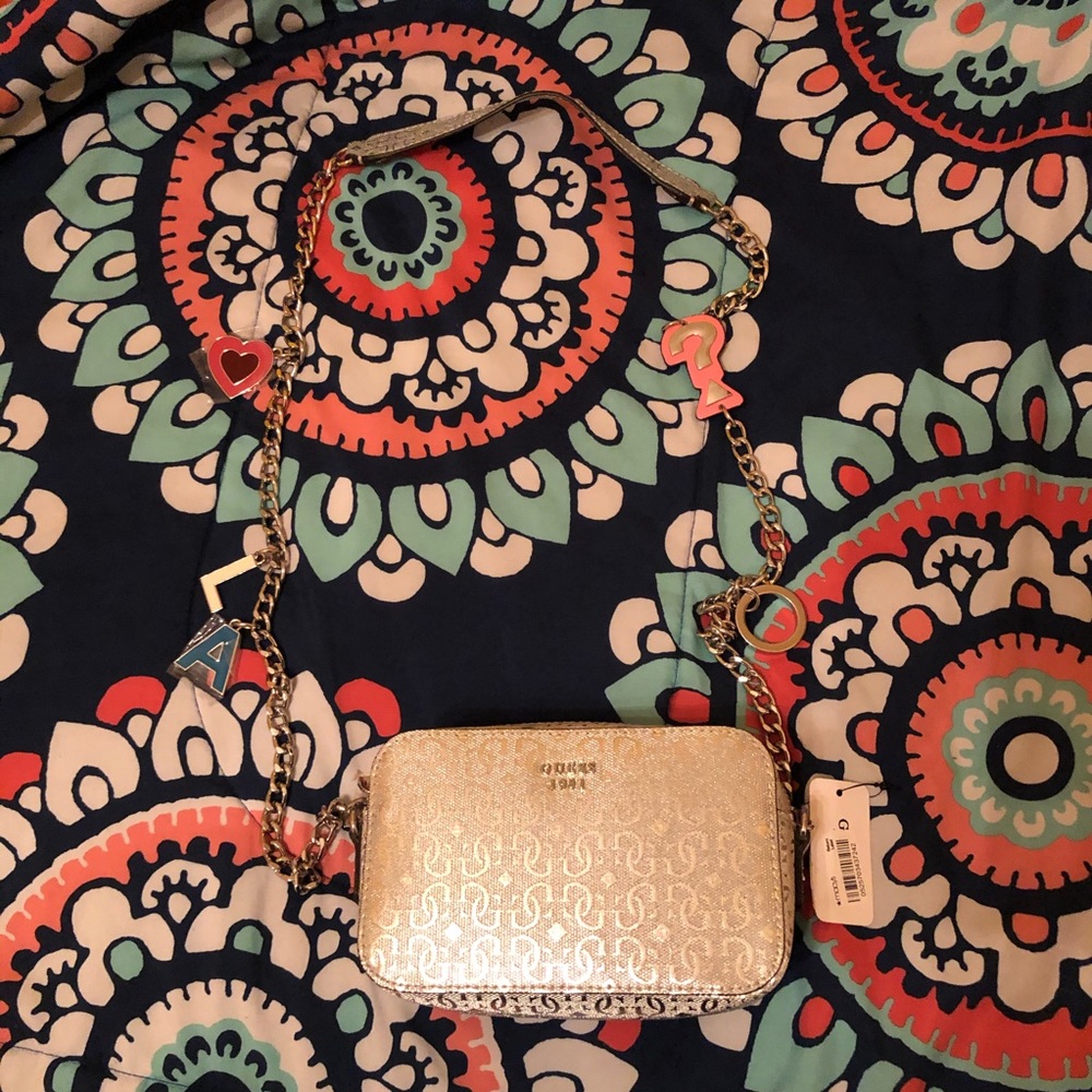 Guess crossbody